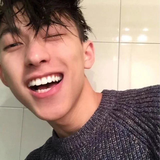 叶落知秋