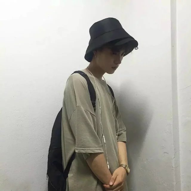 夏云小