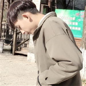 YANG。