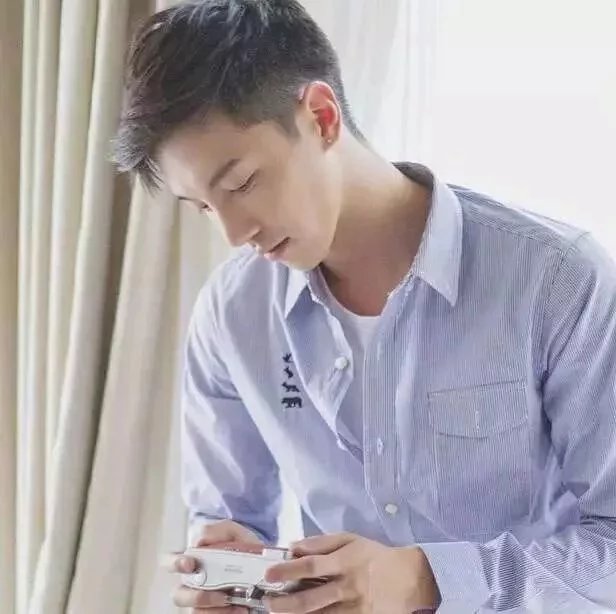 黎不烦_