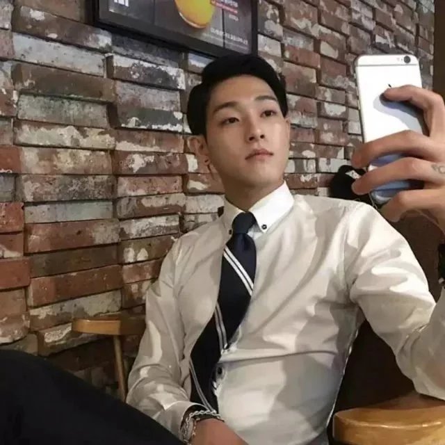 傻傻小书童