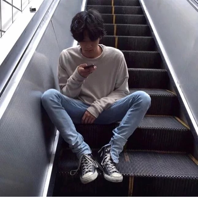 李浩白