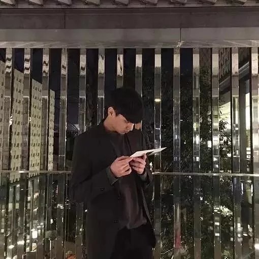 不同人不特