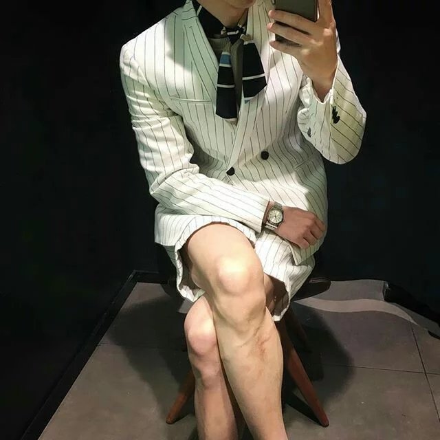 左三圈