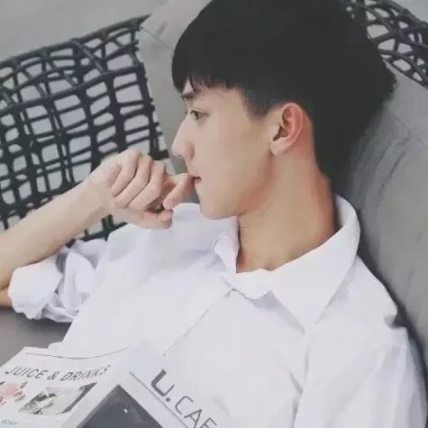 酒鬼宏少闹