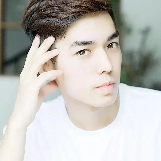 耳朵里的木吉他