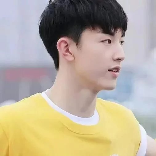 嗨龙哥哥