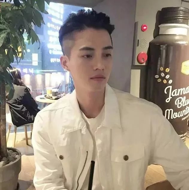 Jacky跟着感觉走