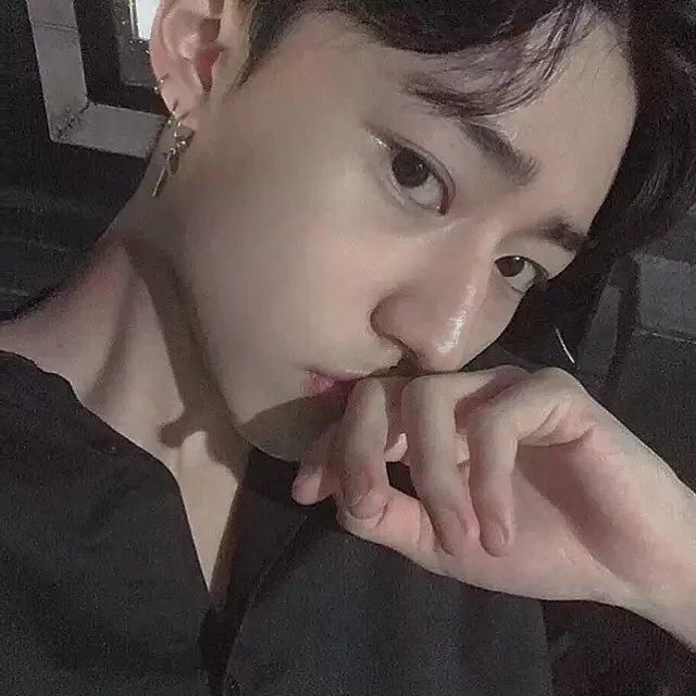 鹿七爹地