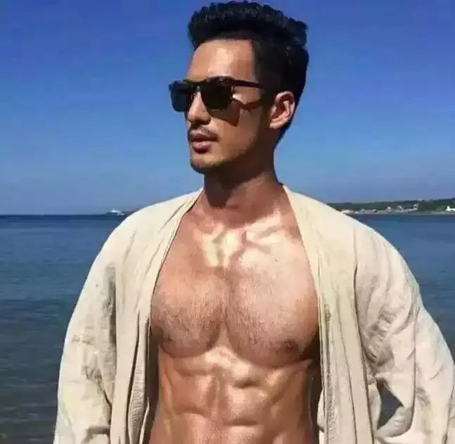 王城恋太