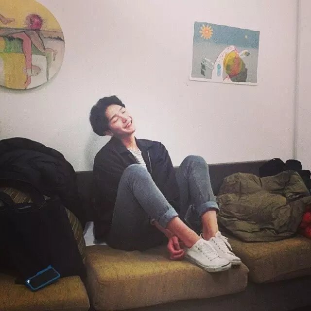 目下